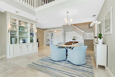 ZUSY 13653 Rivoli Dr Entry Detail (2)