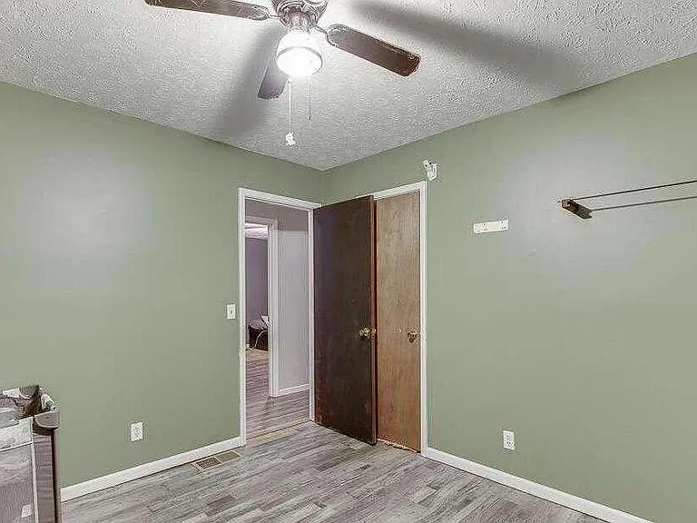 2193 Kings Forest Dr SE — Photo 13