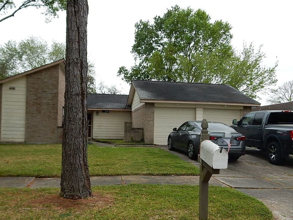1st image of 2619 Knoxville Dr