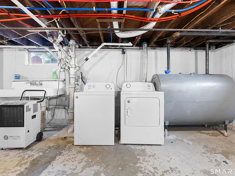 5 Cloverhill Ave — Photo 14