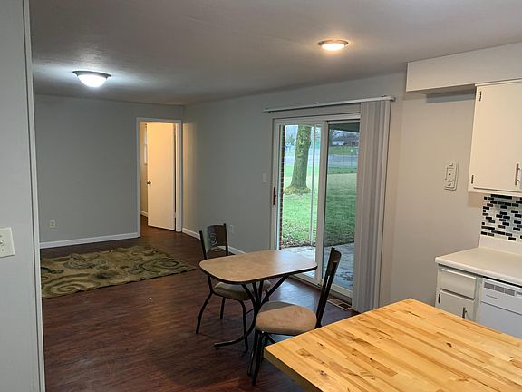 4th image of 812 Hile Ln