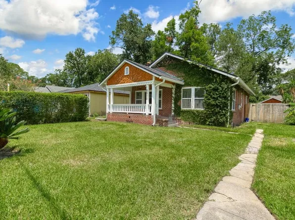 4635 Attleboro St, Jacksonville, FL 32205