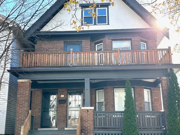 321 E Montana St, Milwaukee, WI 53207