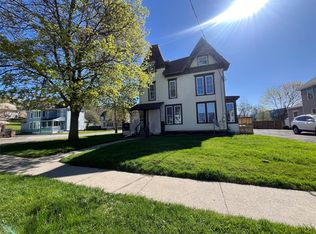 16 N Liberty Ave, Endicott, NY 13760