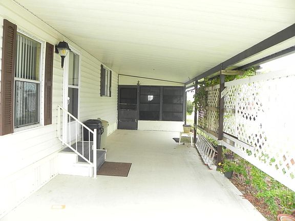 3rd image of 7828 SE Continental Dr