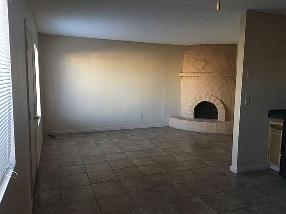 4th image of 1935 W La Osa Dr