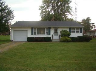 207 N Elizabeth St, Strasburg, IL