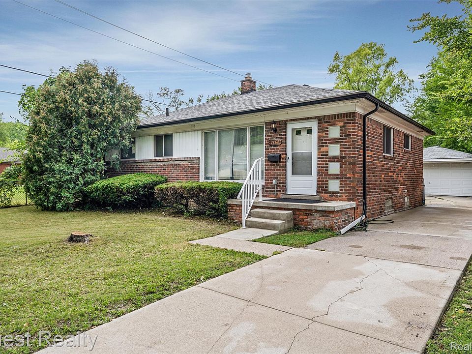 19873 Beaconsfield St, photo 3