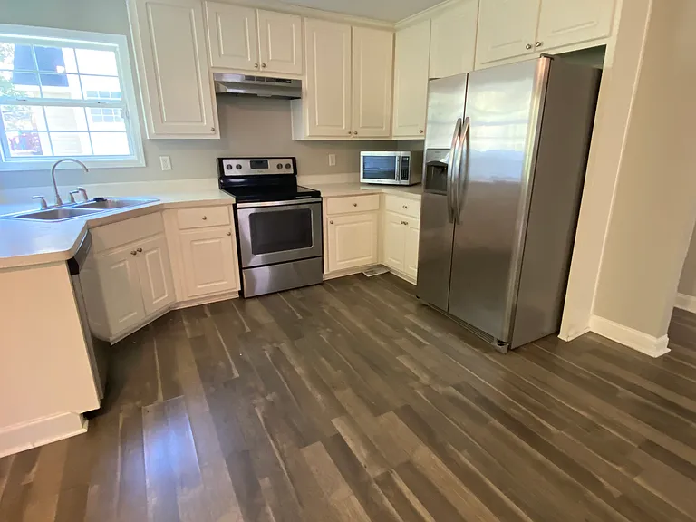 Cottage Grove Pl — Photo 8