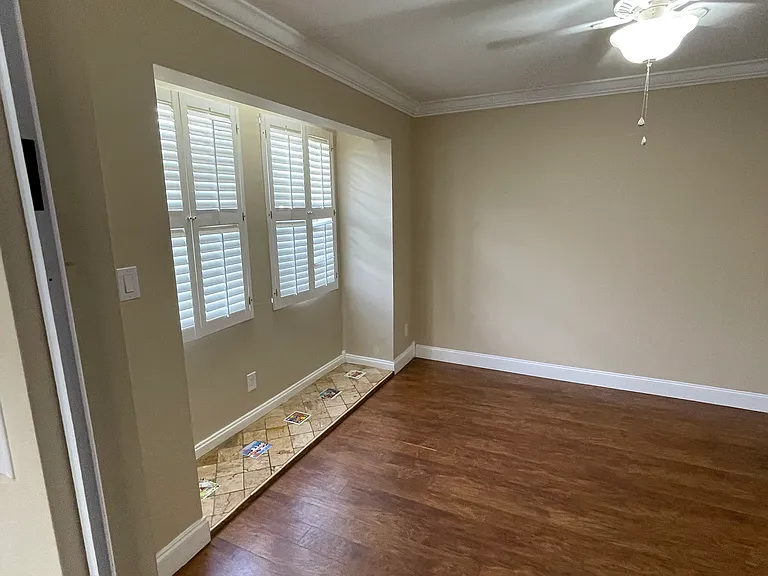 18233 Oak Rd — Photo 17