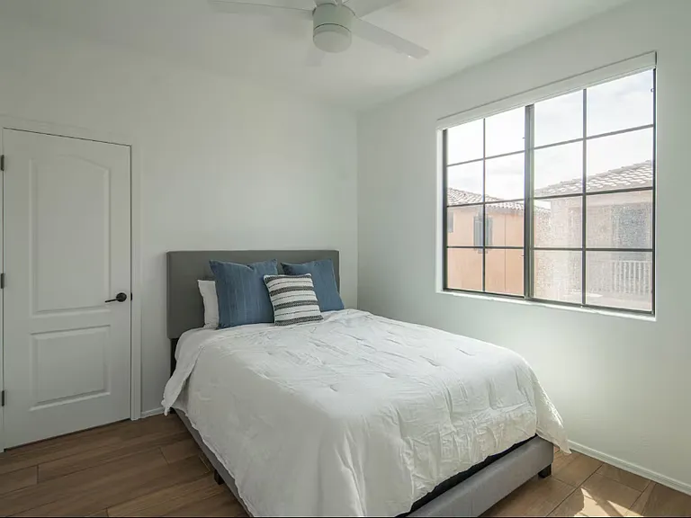2392 W Dusty Wren Dr — Photo 15