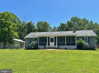 2546 & 2550 Hundley Branch Rd, Scottsville, VA 24590