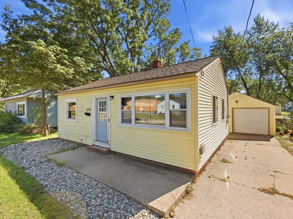 1083 Amity Ave, Muskegon, MI 49442