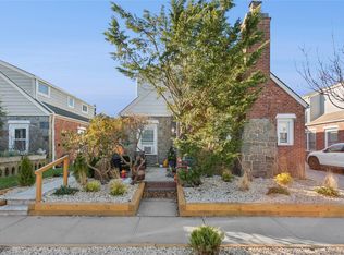 107 Pacific Boulevard, Long Beach, NY 11561