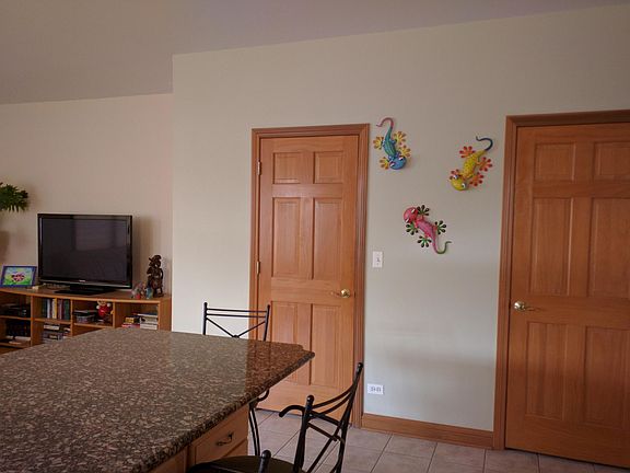 5th image of 2438 W Lake Ave