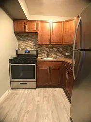 Rented by City Prime Commercial Realty 