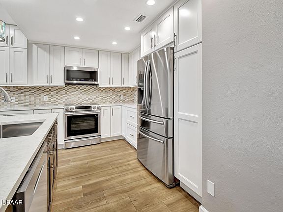 4th image of 520 S Peninsula Ave APT 2D1