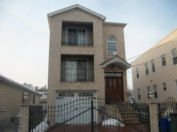 56 Garrison St, Newark, NJ 07105