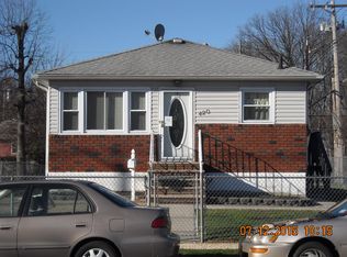 420 Grandview Avenue, Staten Island, NY 10303