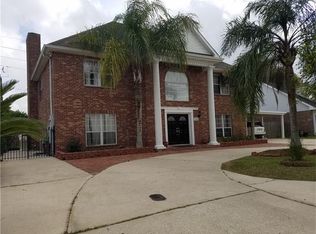 3805 Lake Lynn Dr, Gretna, LA 70056