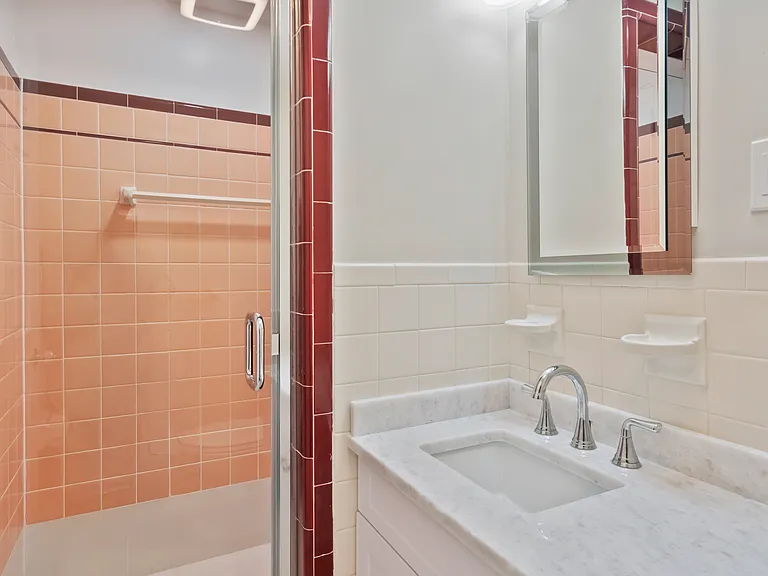 1255 Cochran Rd — Photo 10