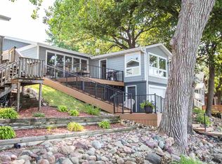 24084 Kelleys Beach Dr, Spirit Lake, IA 51360