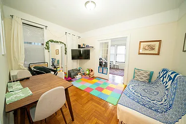 Rented by Modern Spaces