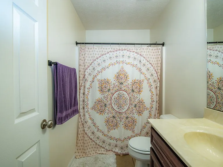 114 Twin Lakes Dr — Photo 37