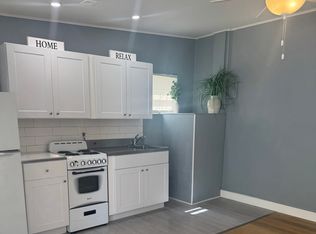 2210 Thomas St, Hollywood, FL 33020