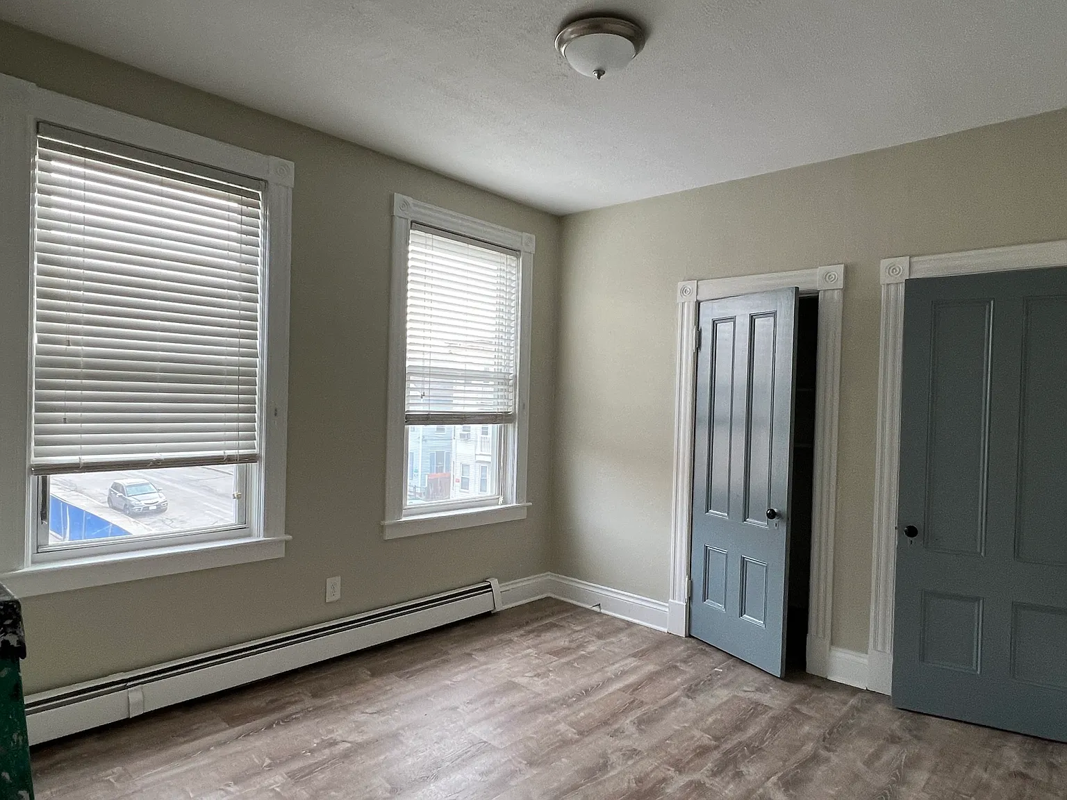 485 Bridge St — Photo 2