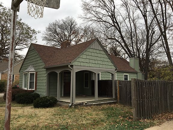 2nd image of 5123 Birch St