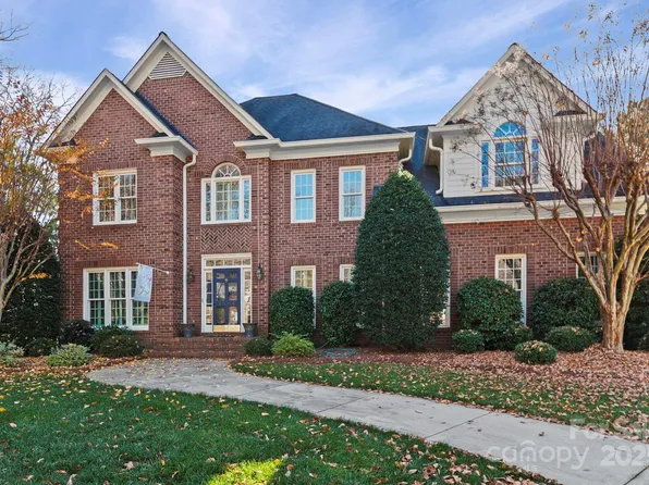 3406 Wylie Meadow Ln, Charlotte, NC 28269