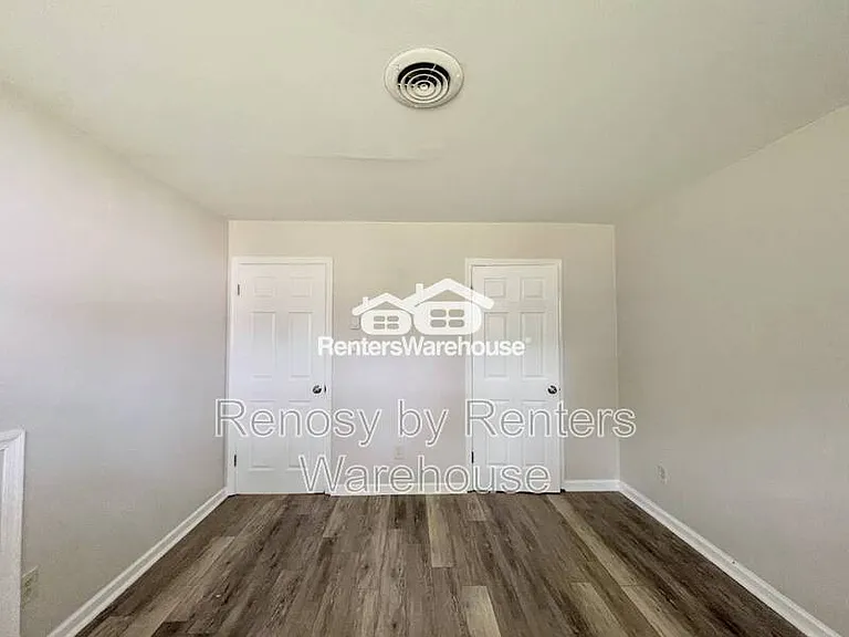 2912 Doris Ave — Photo 13