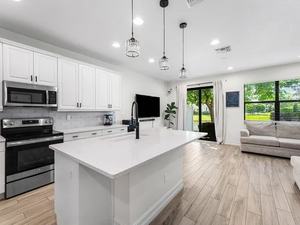 10175 Akenside Drive #10175, Boca Raton, FL 33428