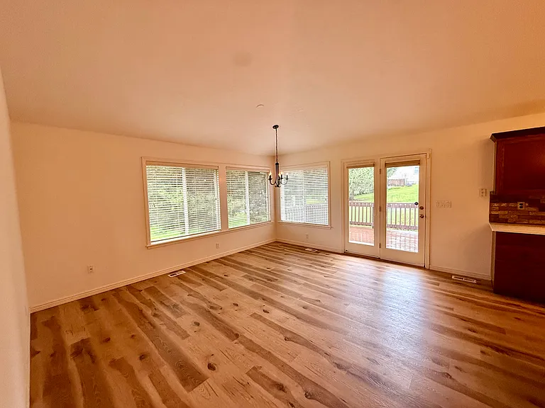 1774 N Sevenoaks Way — Photo 7