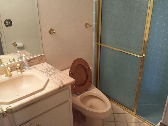 3rd image of 1017 N Abrego Dr