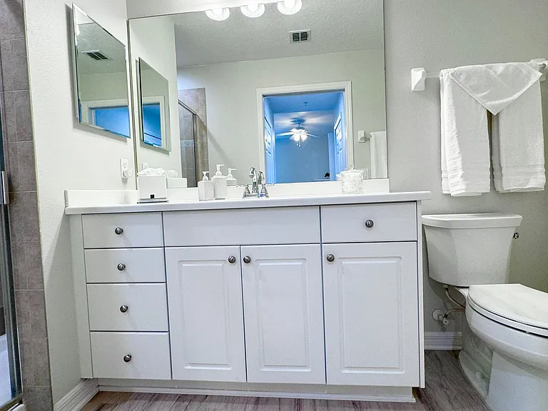 6828 Toland Dr #402 — Photo 14
