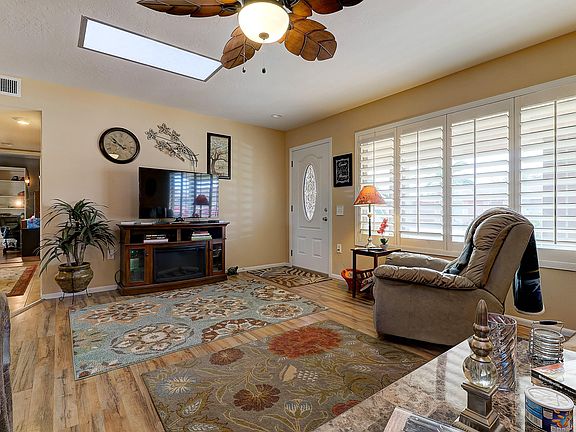 3rd image of 10220 W Sutters Gold Ln