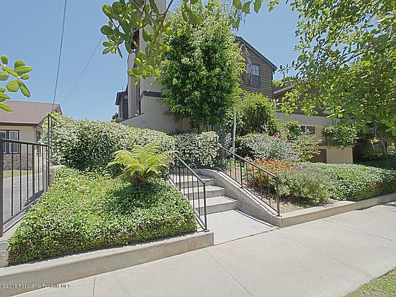 2nd image of 64 N Oak Ave Unit 6