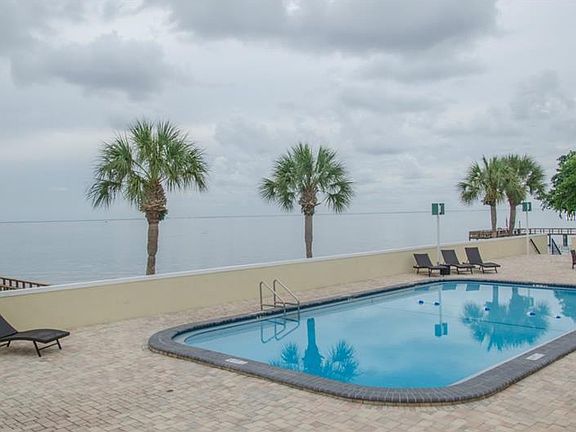 2nd image of 7100 Sunshine Skyway Ln S APT 501