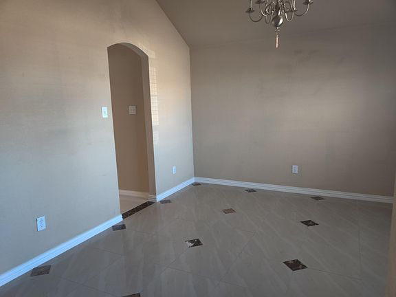 2nd image of 2815 Hospital Blvd