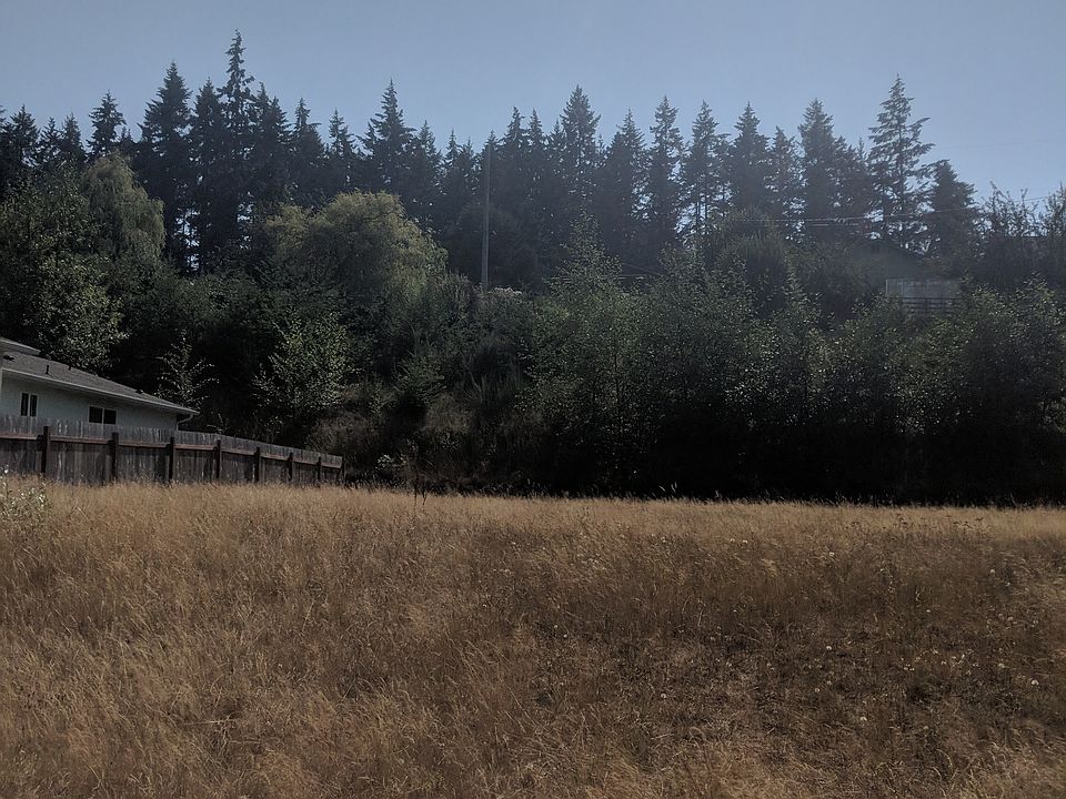 2nd image of W 15th And I St
