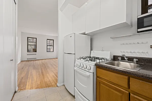 Rented by Douglas Elliman | media 1