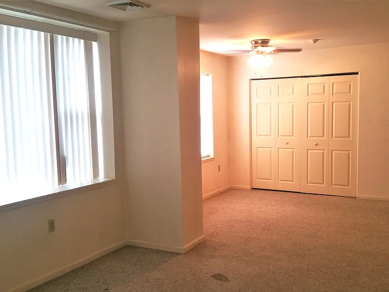 36 N Centre Ave #1 — Photo 3