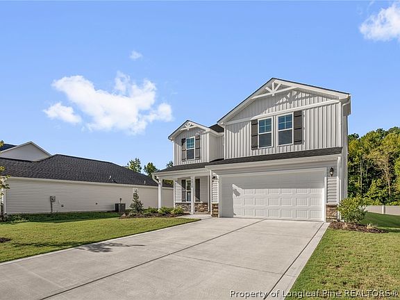 4th image of 73 Emily Gardens Dr