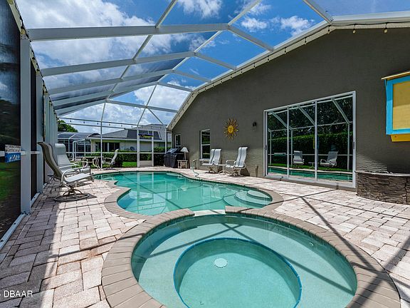 5th image of 1383 Coconut Palm Cir