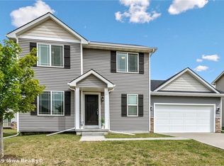 3551 Horton Cir, Clive, IA 50325