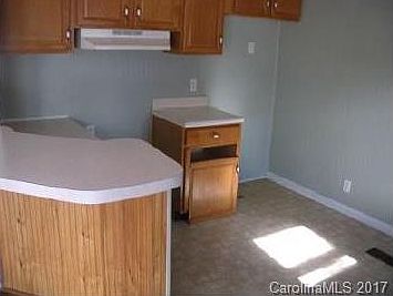 2nd image of 112 Country Side Dr