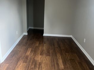 1815 S Ocoee St #4, Cleveland, TN 37311