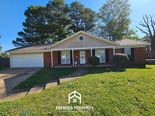3626 Firethorne Dr Photo 1